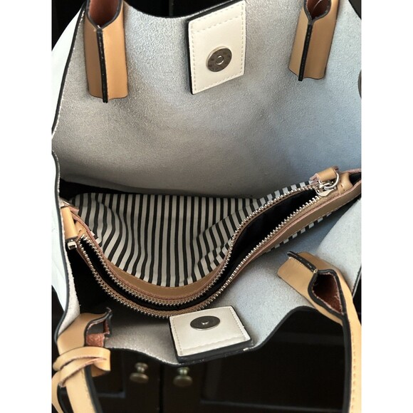 CoLab Handbag Tote 100% Leather White Tan Tassel Purse Preppy Traditional - Picture 6 of 9